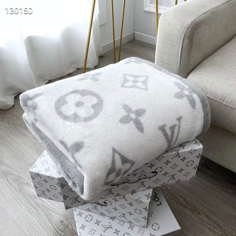 ルイヴィトン 毛布 ブランケット オシャレ ブランド モノグラム LV エアコン毛布 ヴィトン ひざ掛け 激安 150*200cm