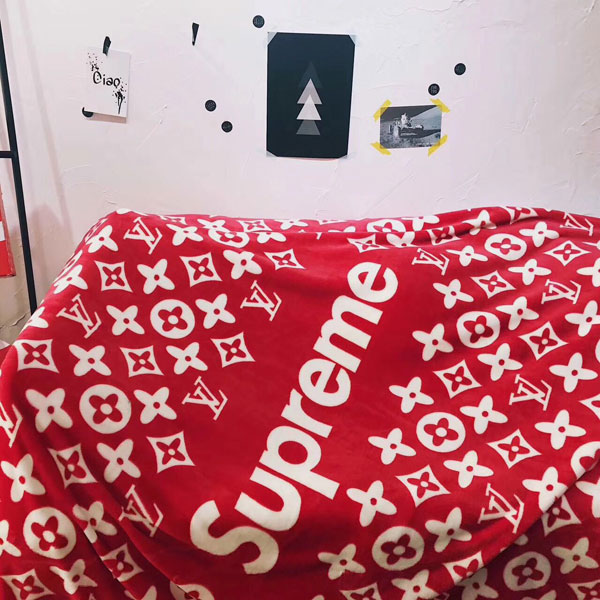 シュプリーム&LVコラボ ブランケット 毛布 SUPREME ブランド 冬秋 掛け寝具 モノグラム