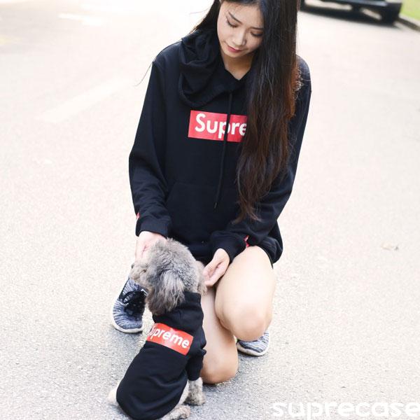 飼い主パーカー supremeドッグウェア ペアルックお揃い親子パーカー服 シュプリーム 犬服 春秋冬用トップス スウェット ファッション  プルオーバー 長袖