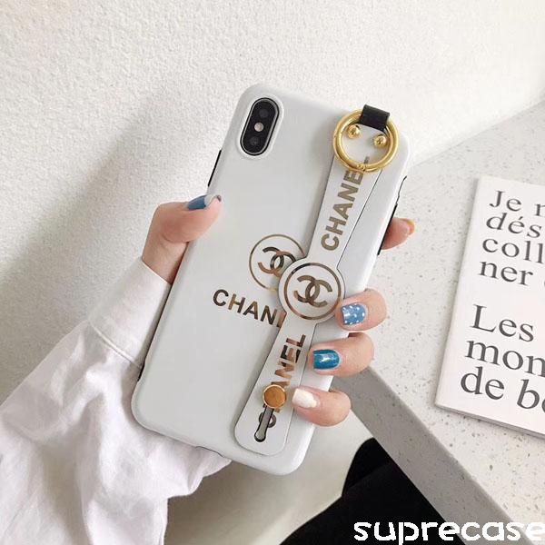 CHANEL iPhone12/12pro/11/11 pro/xrケース ペア アイフォン11 pro max/XS MAXケース ハンドベルト付き  グッチ iPhone x/xsケース メ ンズ レディース アイフォン8/7プラスケ